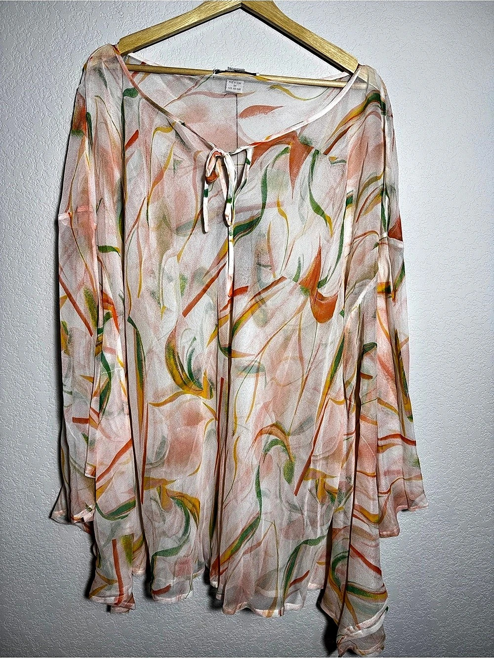 Silk Assets Diane von Furstenberg Silk Abstract Print Tunic Blouse